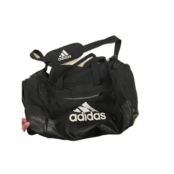 Adidas Faux Leather Medium 20"x12"x10" Black Duffel Gym Bag - Picture 1 of 5